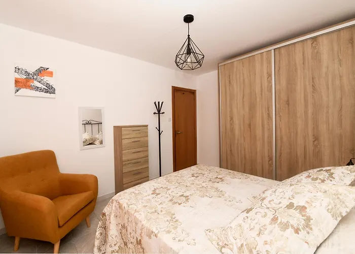 Διαμέρισμα O Cruceiro Pobra Do Caraminal